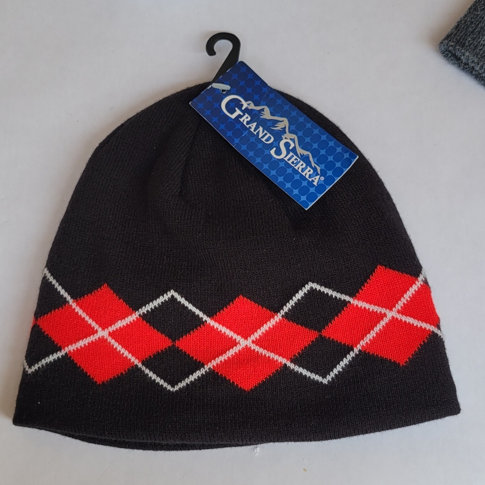 Grand Sierra Argyle Knit Beanie Hat Black/Red/White Lined One Size – NWT